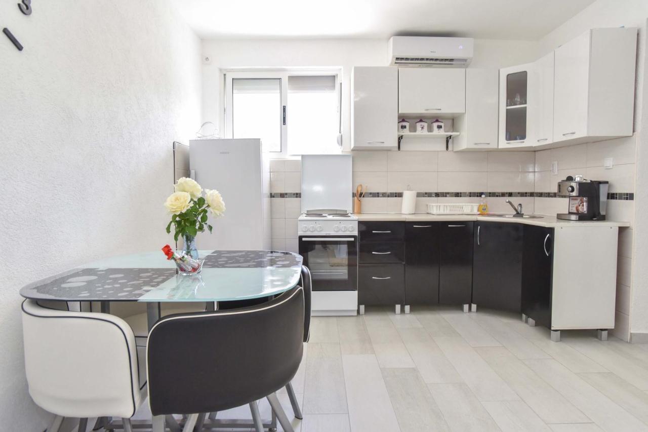 Ban Apartmani Budva Zewnętrze zdjęcie